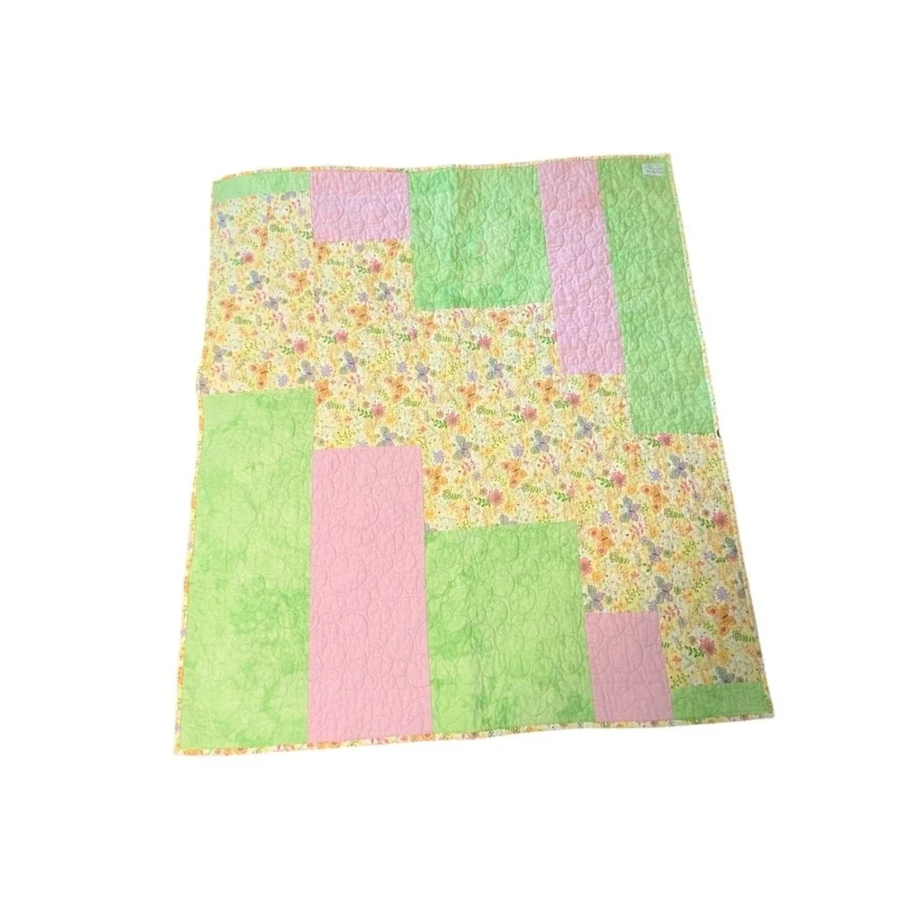 Handmade Patchwork Quilt Triangle Butterfly 42x37 High Desert Quilt Guild Green